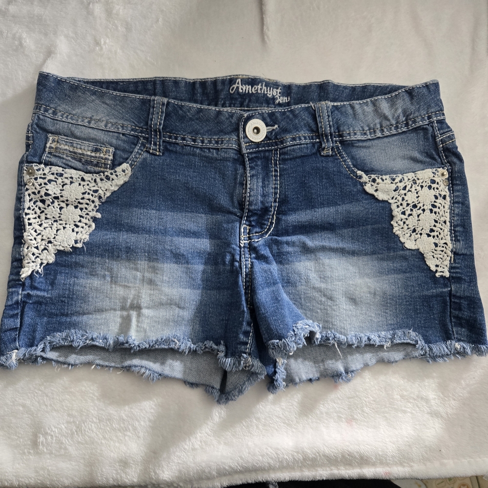 Amethyst Jeans Denim Blue Crochet-Accent Women's Shorts